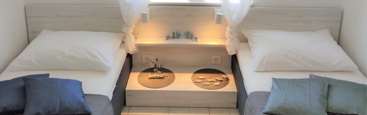 Apartments Riba วิส ภายนอก รูปภาพ